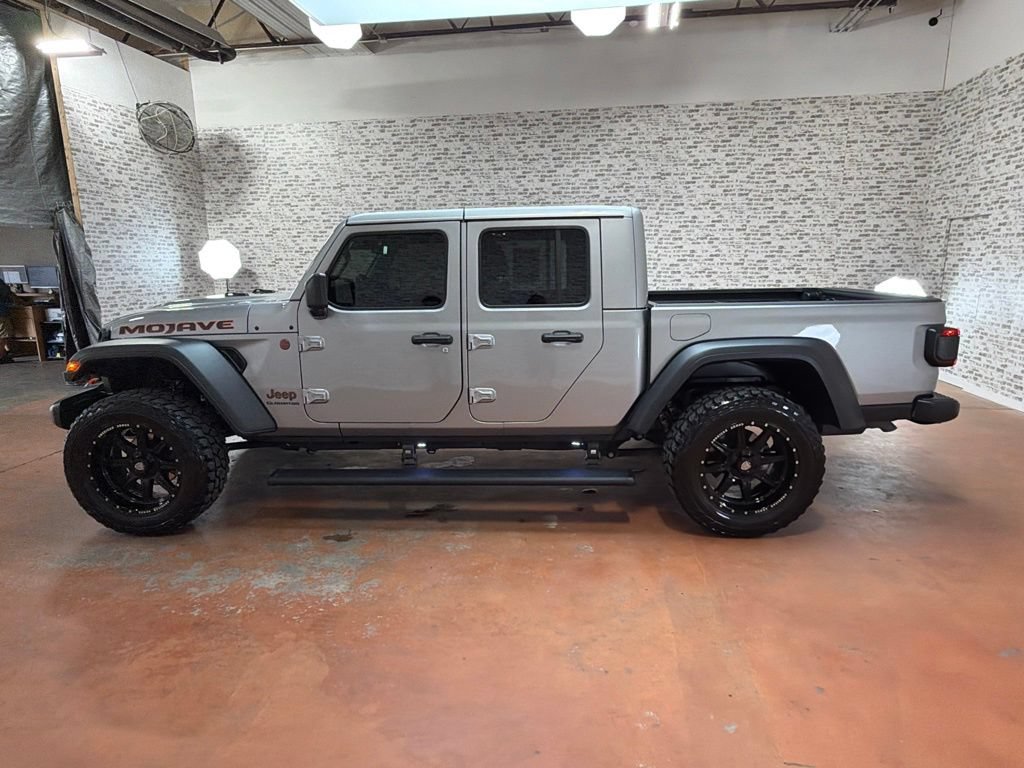Used 2021 Jeep Gladiator Mojave AWD/4WD image 4