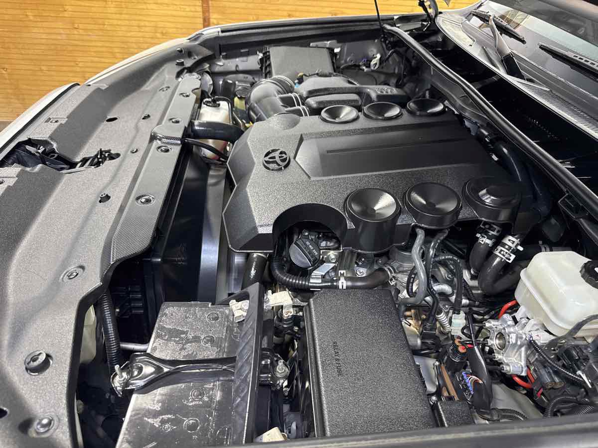 Used 2018 Toyota 4Runner TRD Off-Road AWD/4WD image 27