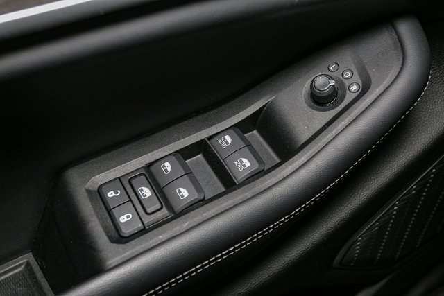 Used 2022 Jeep Grand Cherokee Limited 4xe w/ Luxury Tech Group II image 42