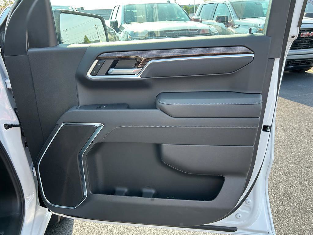New 2026 GMC Sierra 1500 Elevation image 18