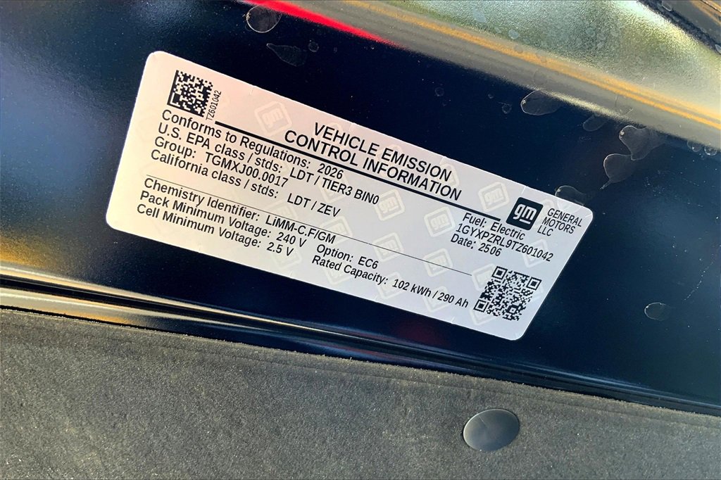 New 2026 Cadillac Lyriq V image 18