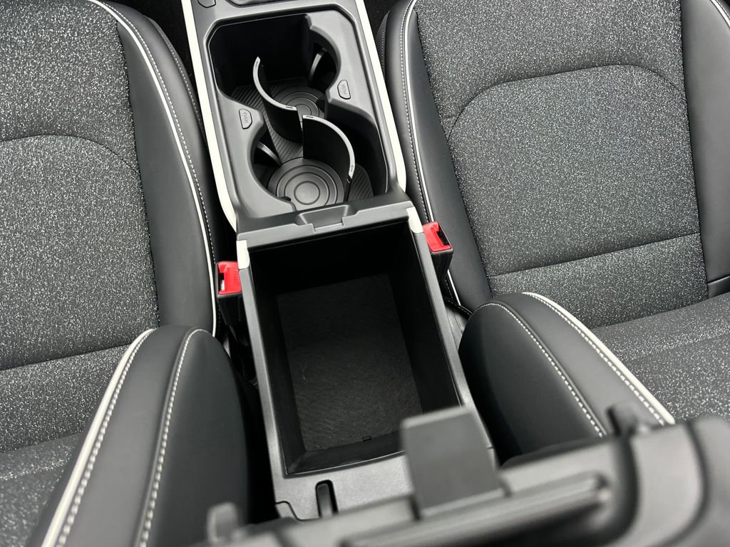 New 2025 Kia K4 GT-Line image 29