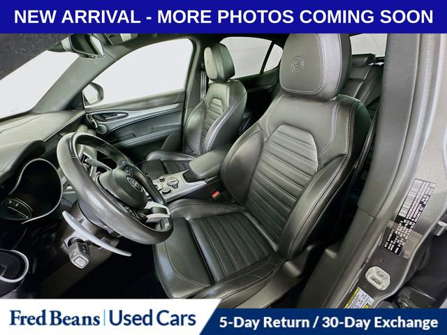 Used 2023 Alfa Romeo Stelvio Veloce image 24