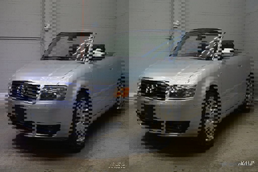 Used 2003 Audi A4 3.0 FWD image 2