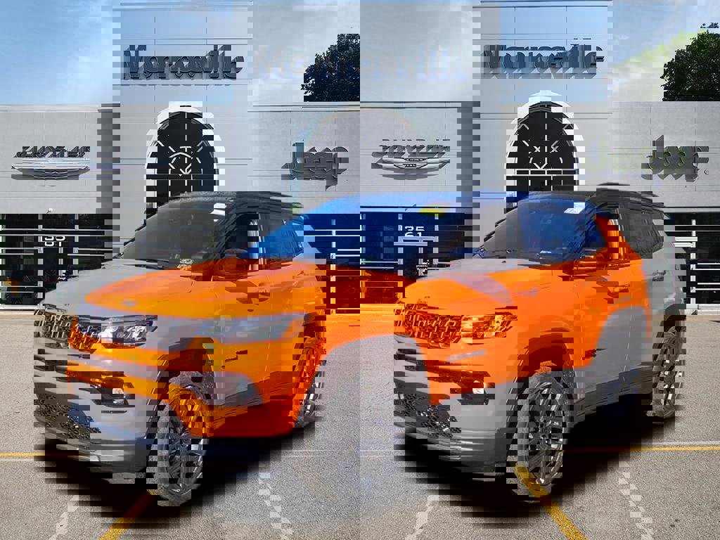 New 2026 Jeep Compass Limited w/ Sun, Sound & Navigation Group