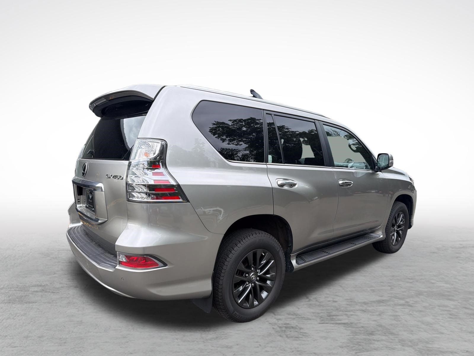 Used 2023 Lexus GX 460 Premium w/ Premium Package AWD/4WD image 11