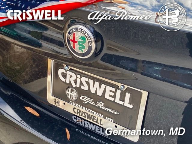 New 2025 Alfa Romeo Giulia AWD image 17