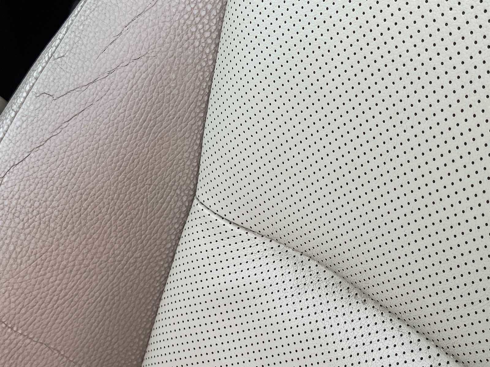 Used 2016 Lexus GX 460 w/ Premium Package image 25