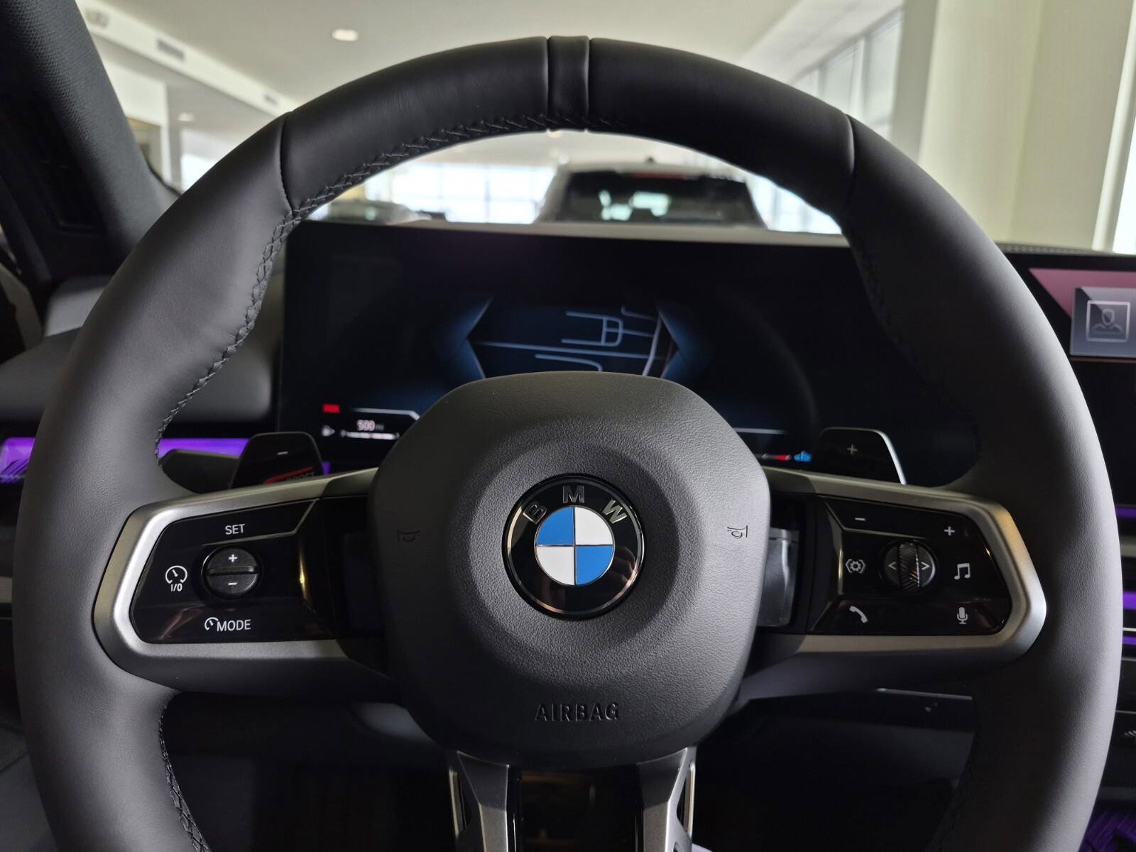 New 2026 BMW 530i xDrive w/ M Sport Package AWD/4WD image 12