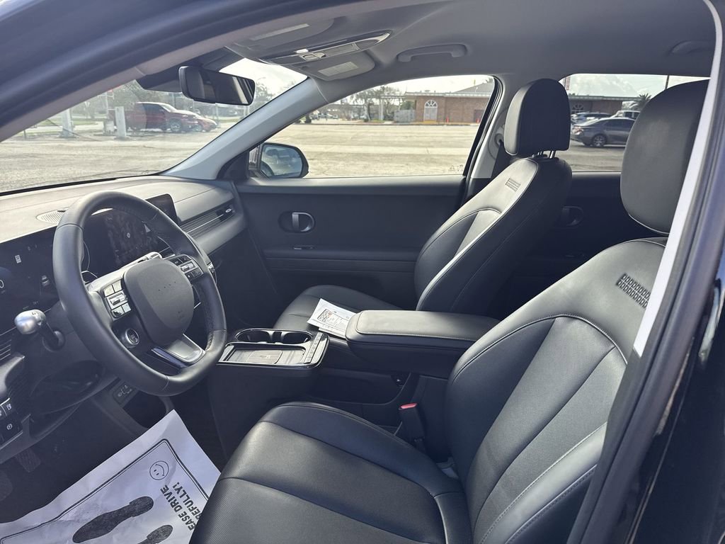 Used 2025 Hyundai Ioniq 5 SEL image 13