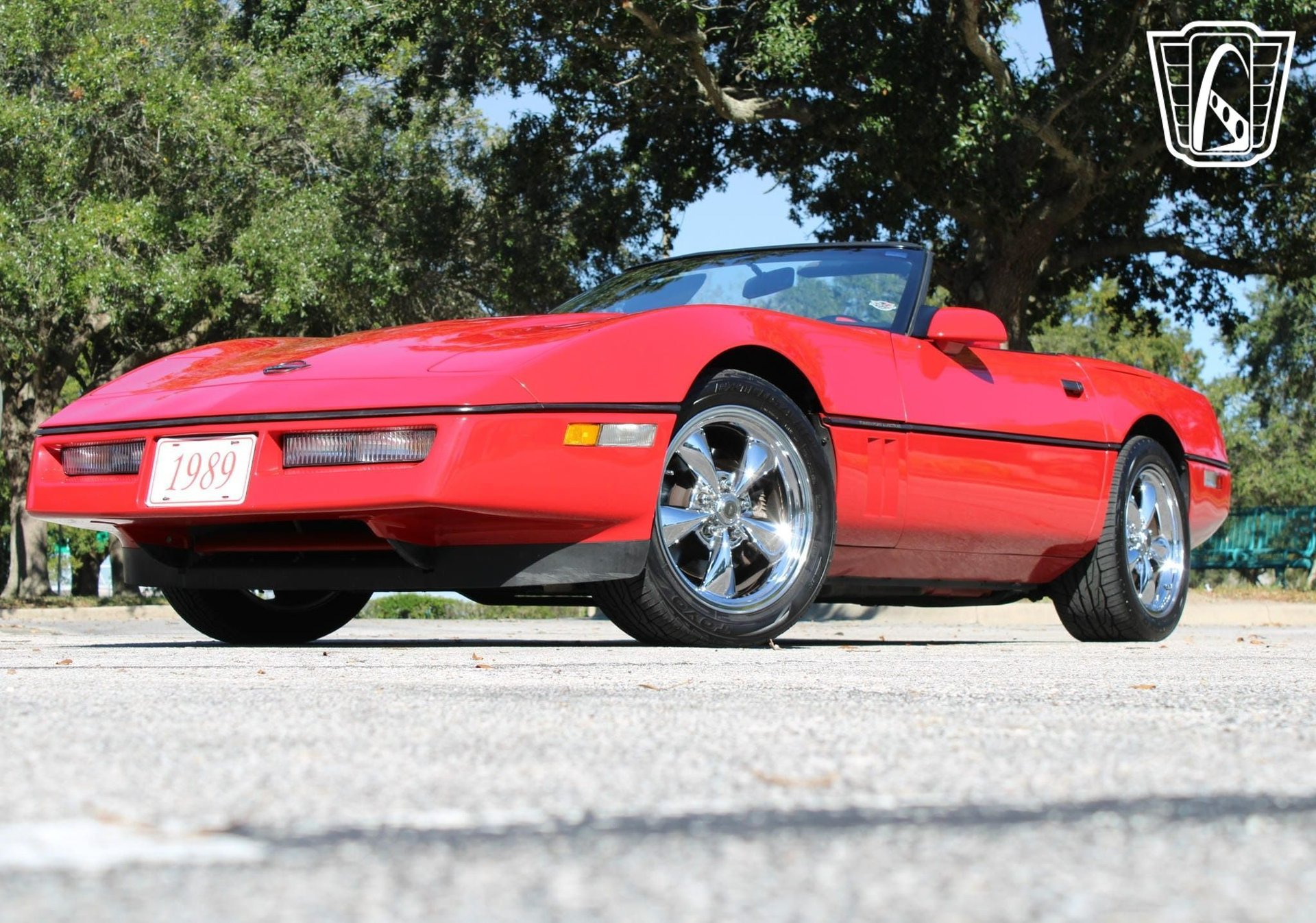 Used 1989 Chevrolet Corvette Convertible RWD image 2