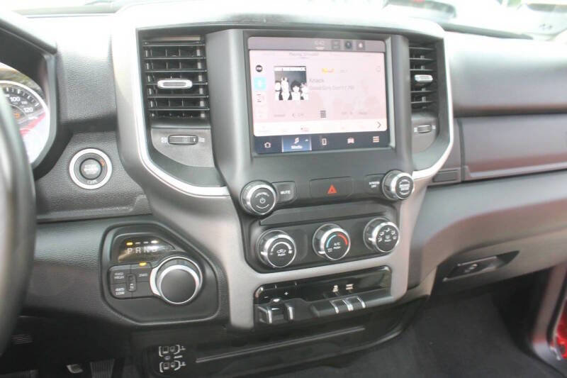 Used 2024 RAM 2500 Big Horn w/ Bed Utility Group image 23