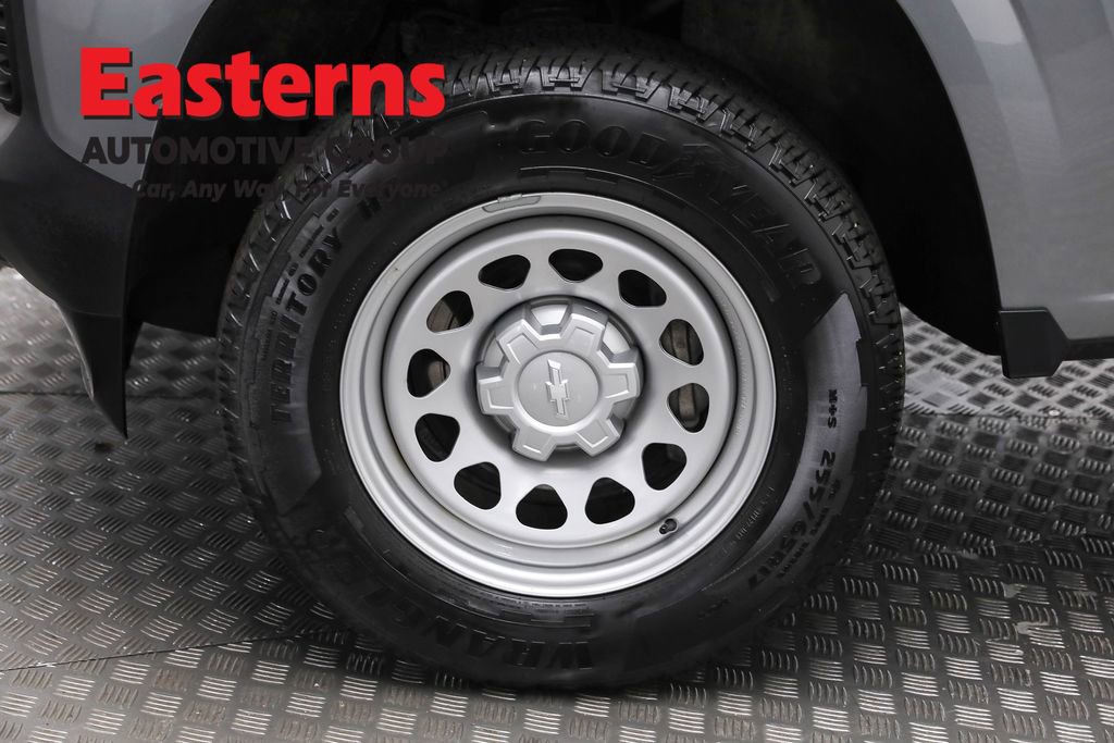 Used 2023 Chevrolet Colorado W/T image 30