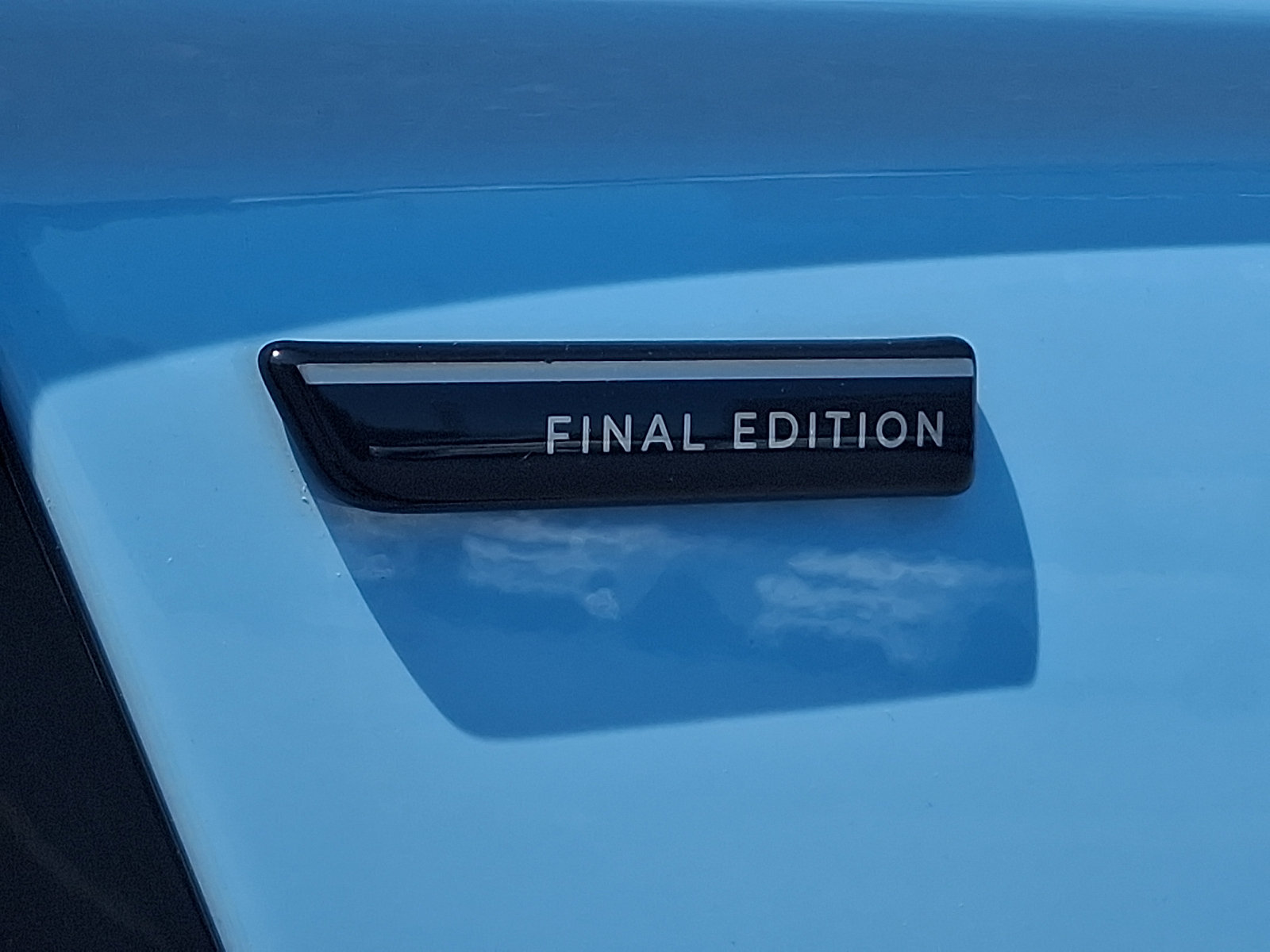 New 2026 Jaguar F-PACE SVR 575 Edition AWD/4WD image 21