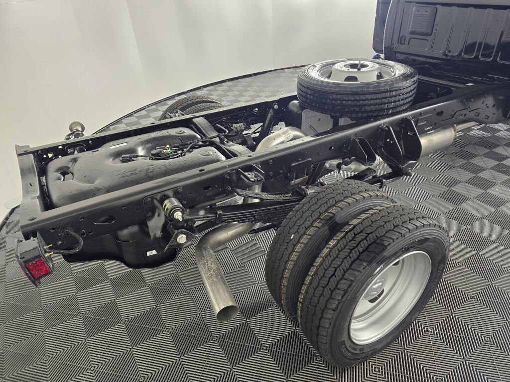 New 2026 RAM 5500 Tradesman w/ Chrome Appearance Group image 16