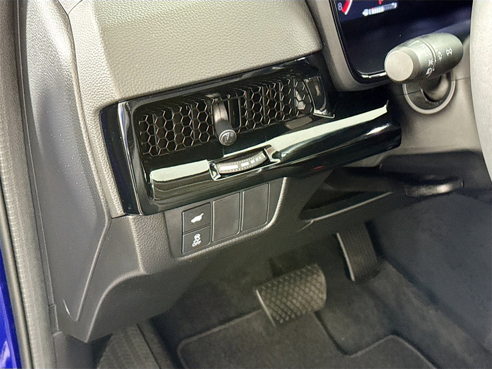 Used 2023 Honda CR-V EX-L image 7