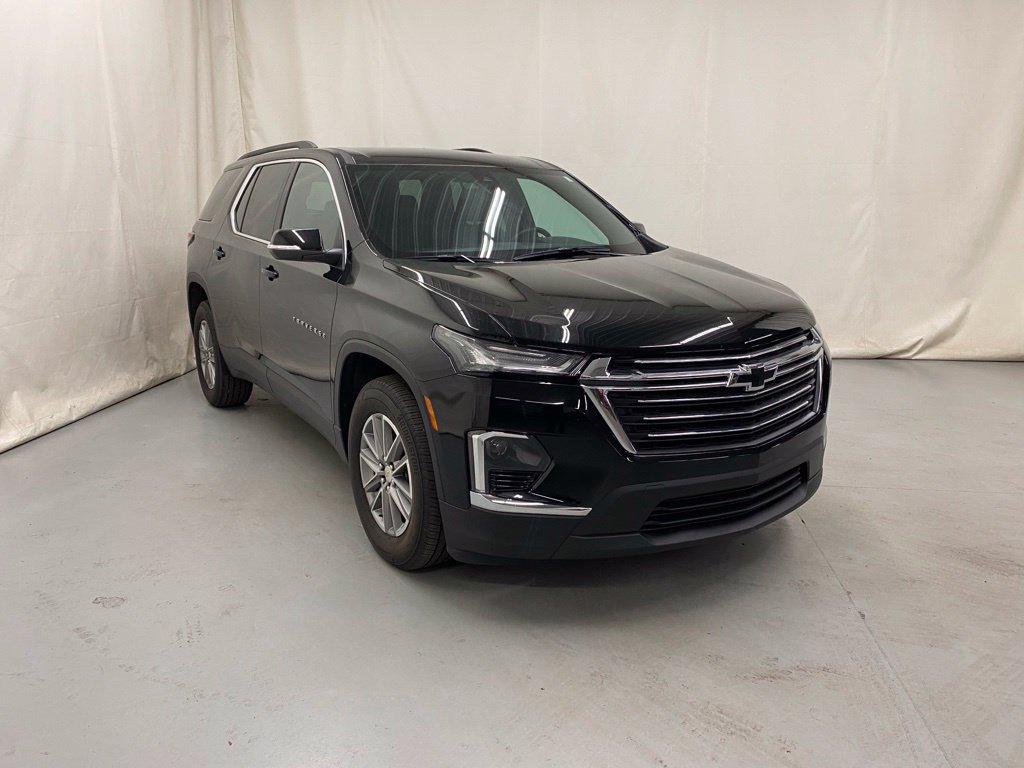 Used 2024 Chevrolet Traverse LT w/ LPO, Floor Liner Package