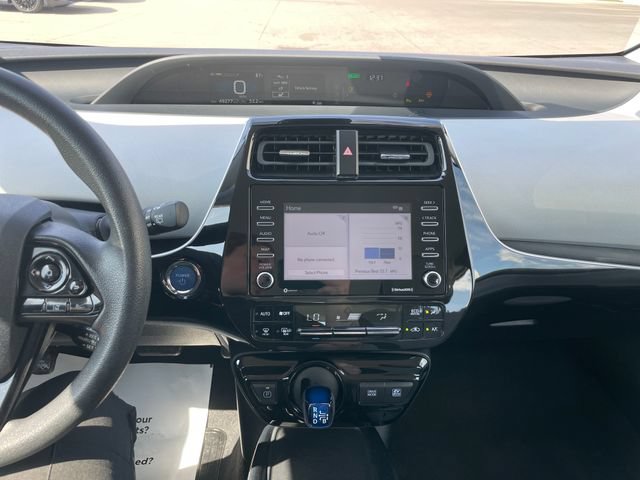 Used 2022 Toyota Prius LE FWD image 12