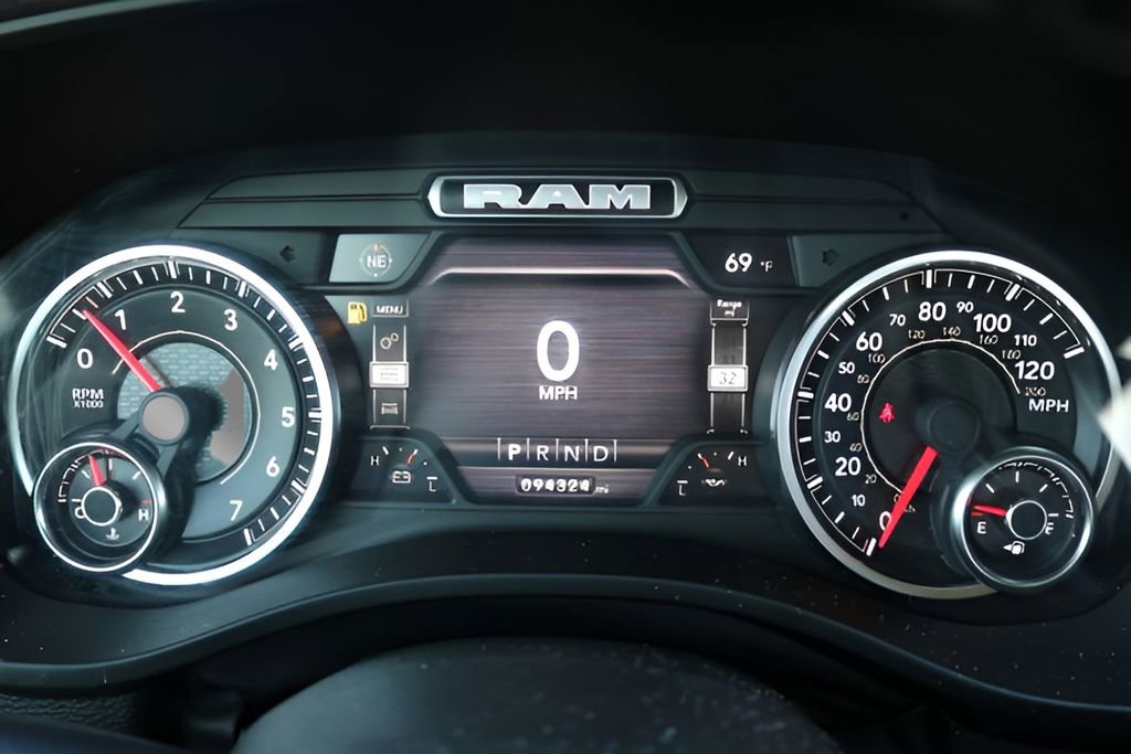 Used 2022 RAM 1500 Laramie AWD/4WD image 24