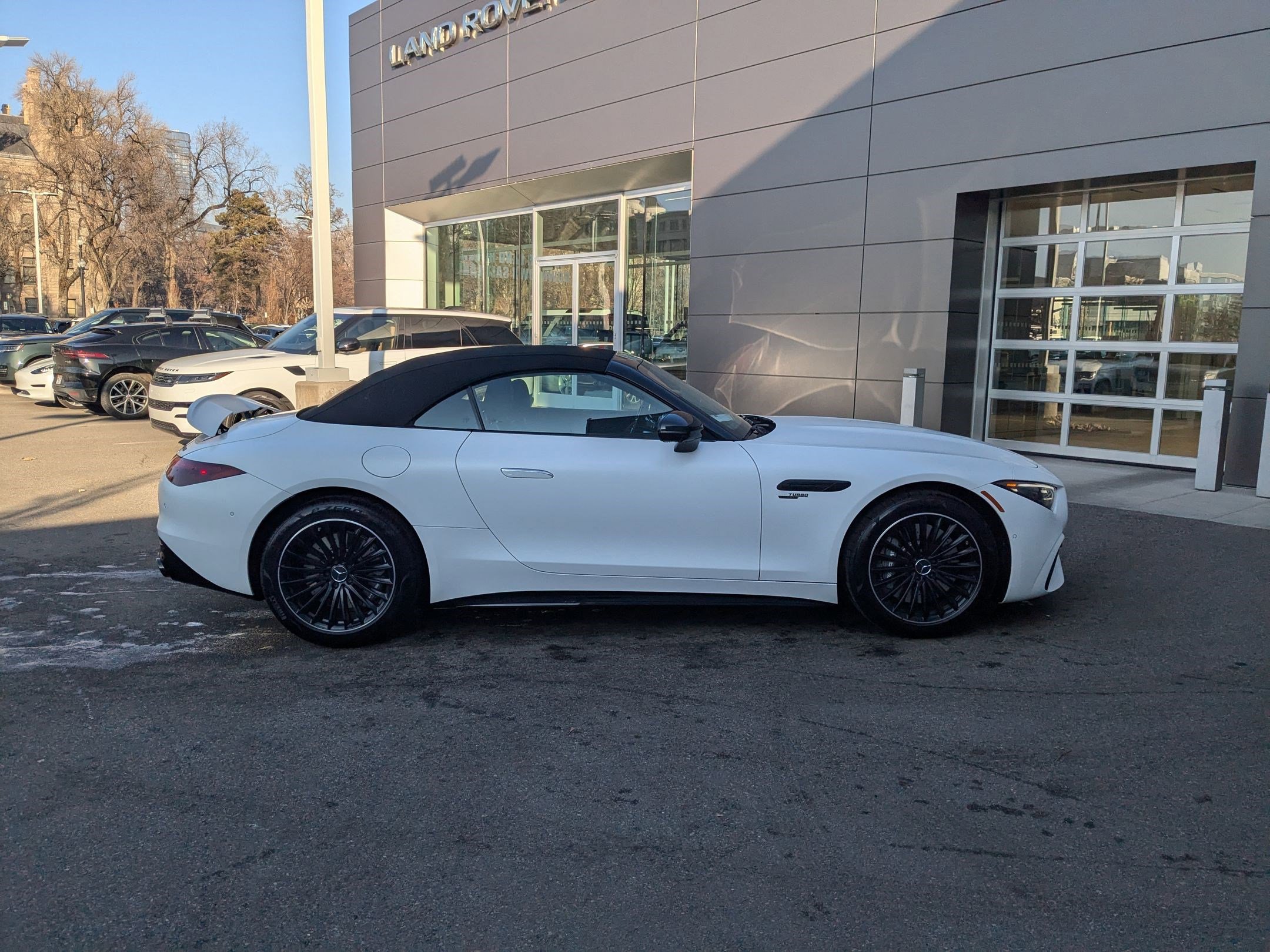 New 2025 Mercedes-Benz SL 43 AMG image 2