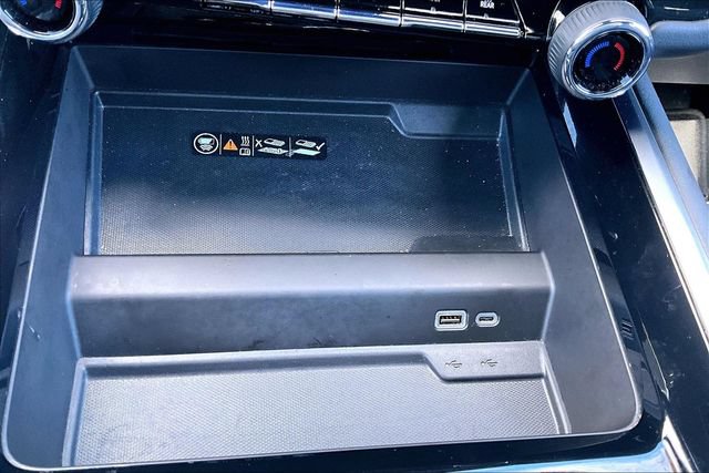 Used 2025 Chevrolet Tahoe LT AWD/4WD image 23