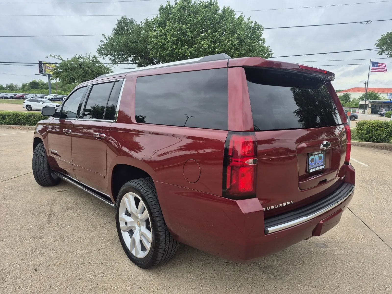 Used 2018 Chevrolet Suburban Premier AWD/4WD image 8