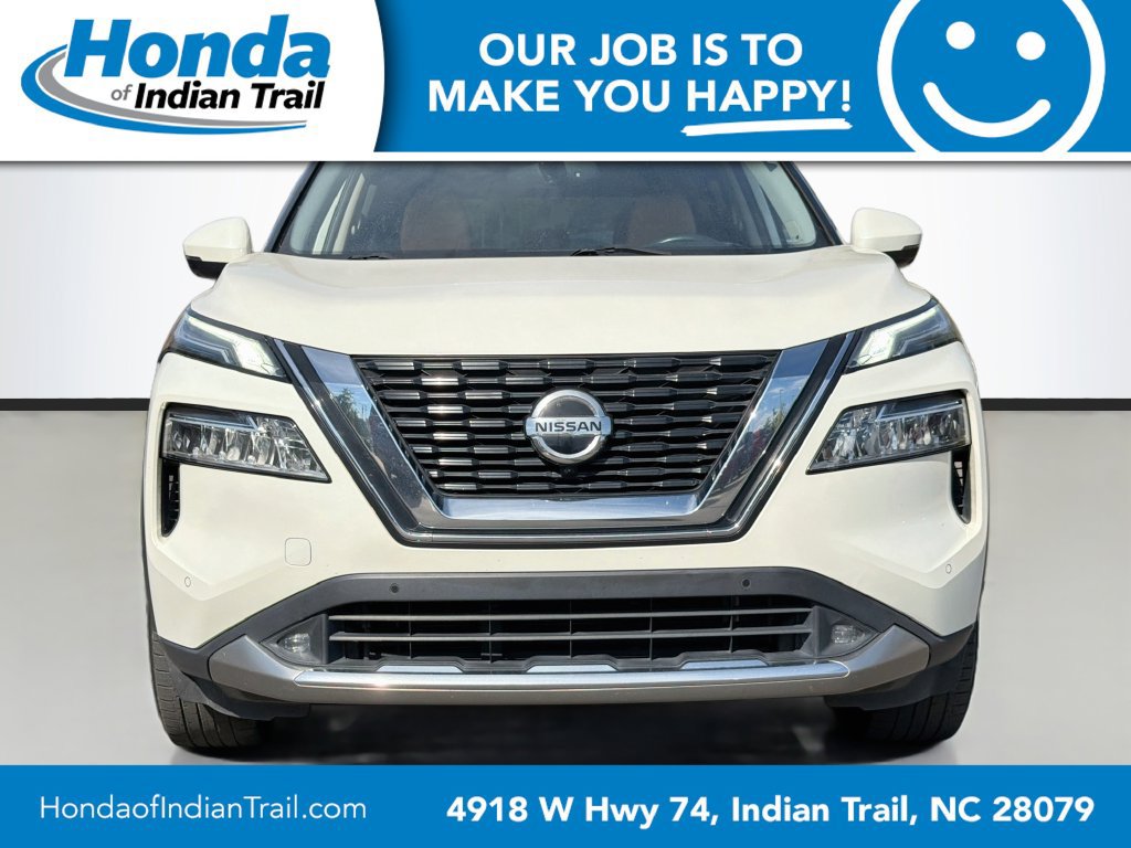 Used 2021 Nissan Rogue Platinum FWD image 3