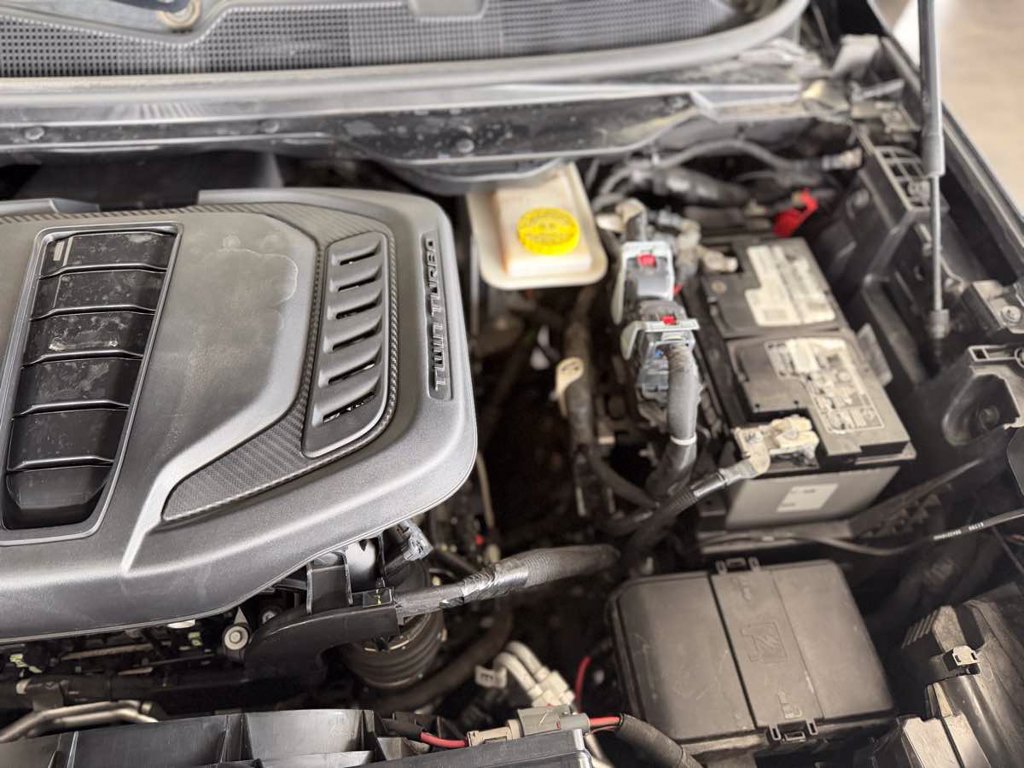 Used 2024 Jeep Wagoneer Series III AWD/4WD image 20