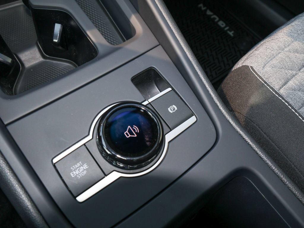 New 2026 Volkswagen Tiguan S AWD/4WD image 25