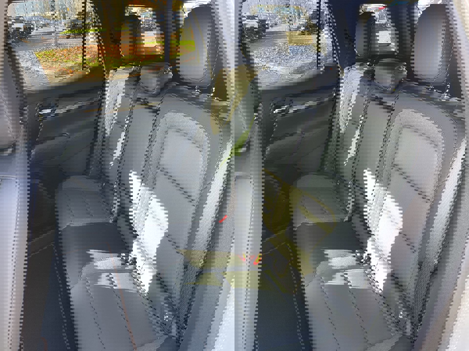 New 2026 GMC Terrain AT4 w/ Convenience Package III image 57