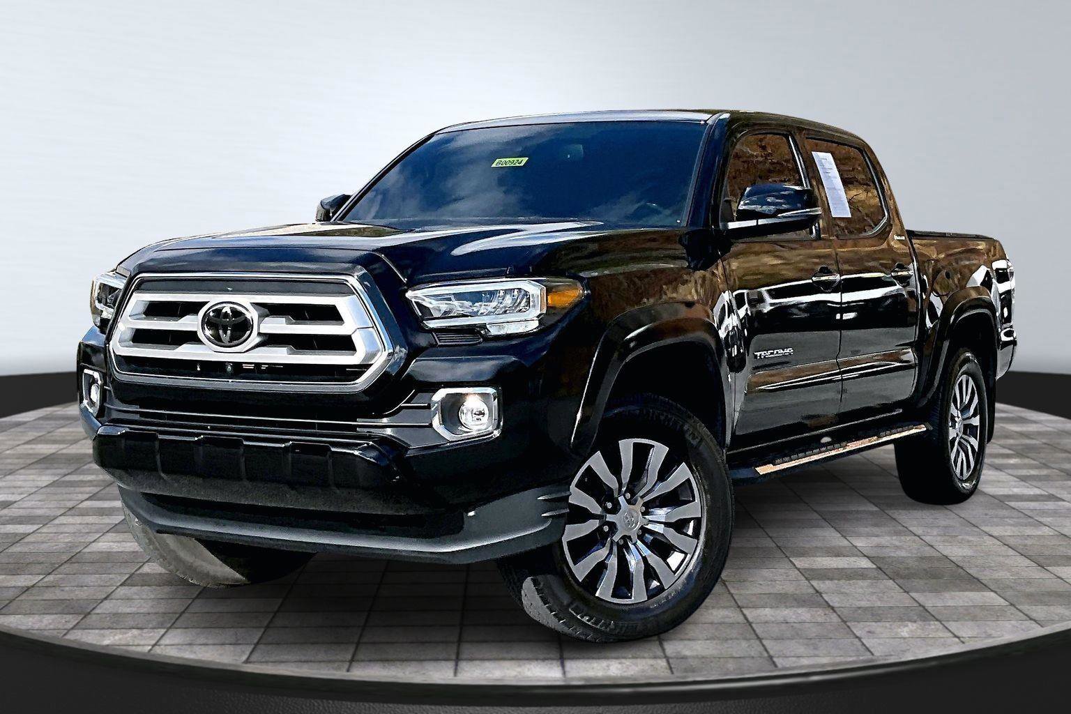 Used 2023 Toyota Tacoma Limited image 13