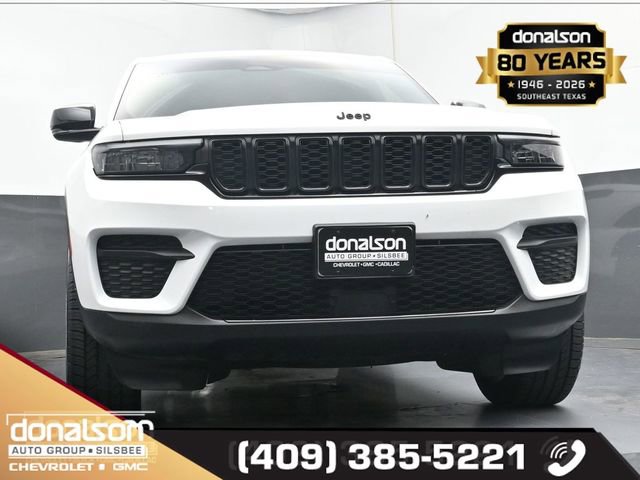 Used 2023 Jeep Grand Cherokee Altitude image 15