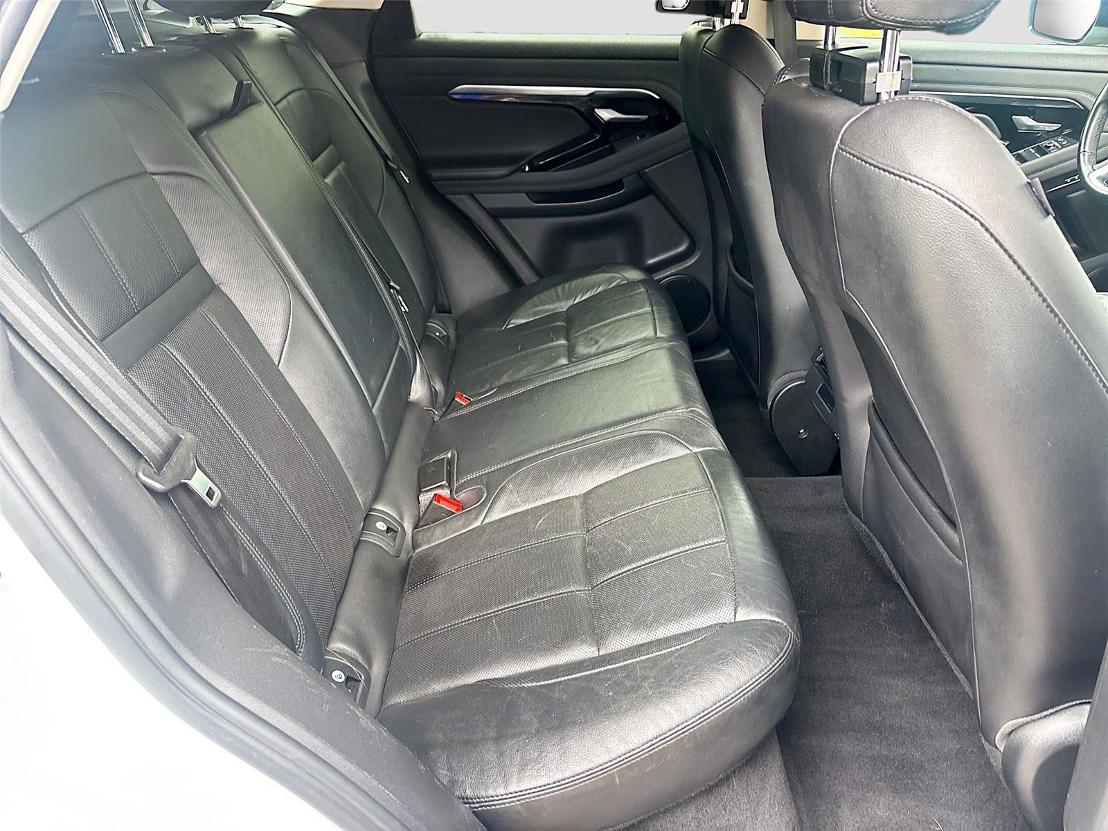 Used 2020 Land Rover Range Rover Evoque S image 27