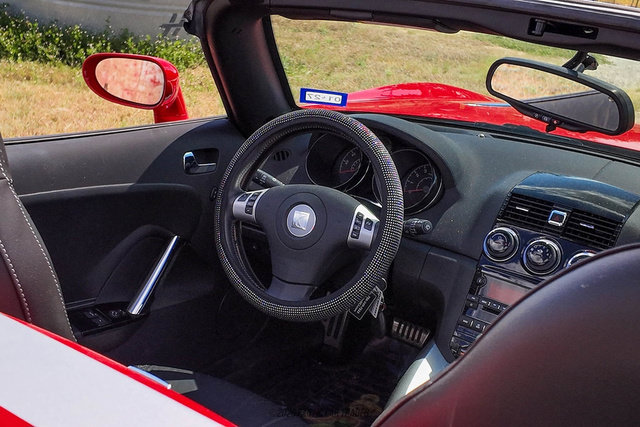 Used 2009 Saturn Sky w/ Premium Trim Package RWD image 39