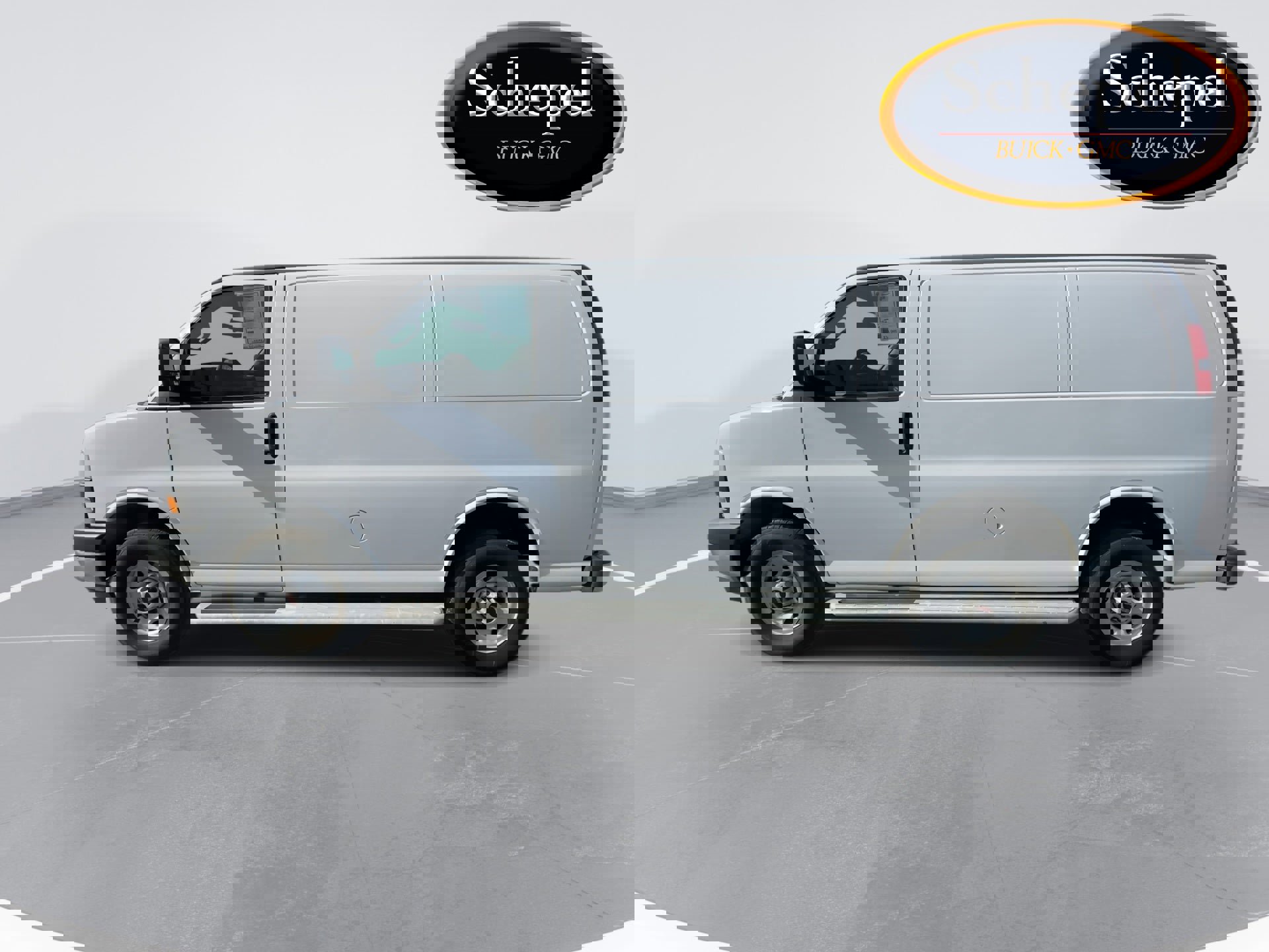 Used 2024 GMC Savana 2500 w/ Driver Convenience Package image 5