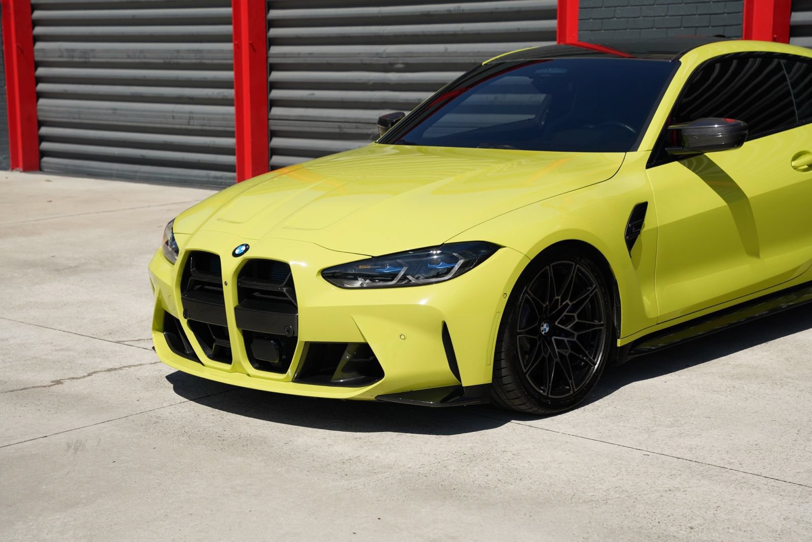 Used 2021 BMW M4 Competition w/ M Carbon Exterior Package RWD image 4