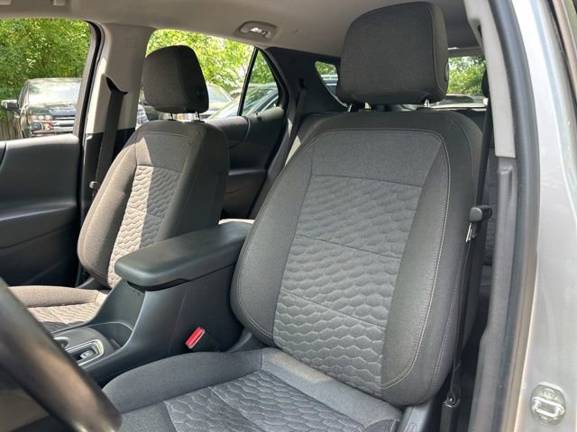 Used 2021 Chevrolet Equinox LT w/ Driver Convenience Package FWD image 12