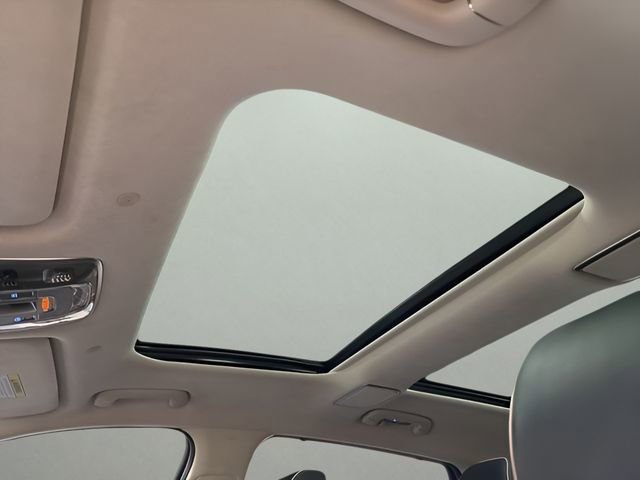 Used 2022 Genesis GV80 3.5T w/ Prestige Package 07 image 32