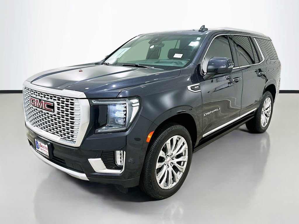 Used 2023 GMC Yukon Denali w/ Denali Reserve Package AWD/4WD image 3