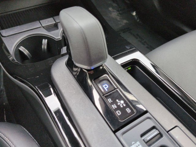 Used 2024 Toyota Prius XLE AWD/4WD image 15