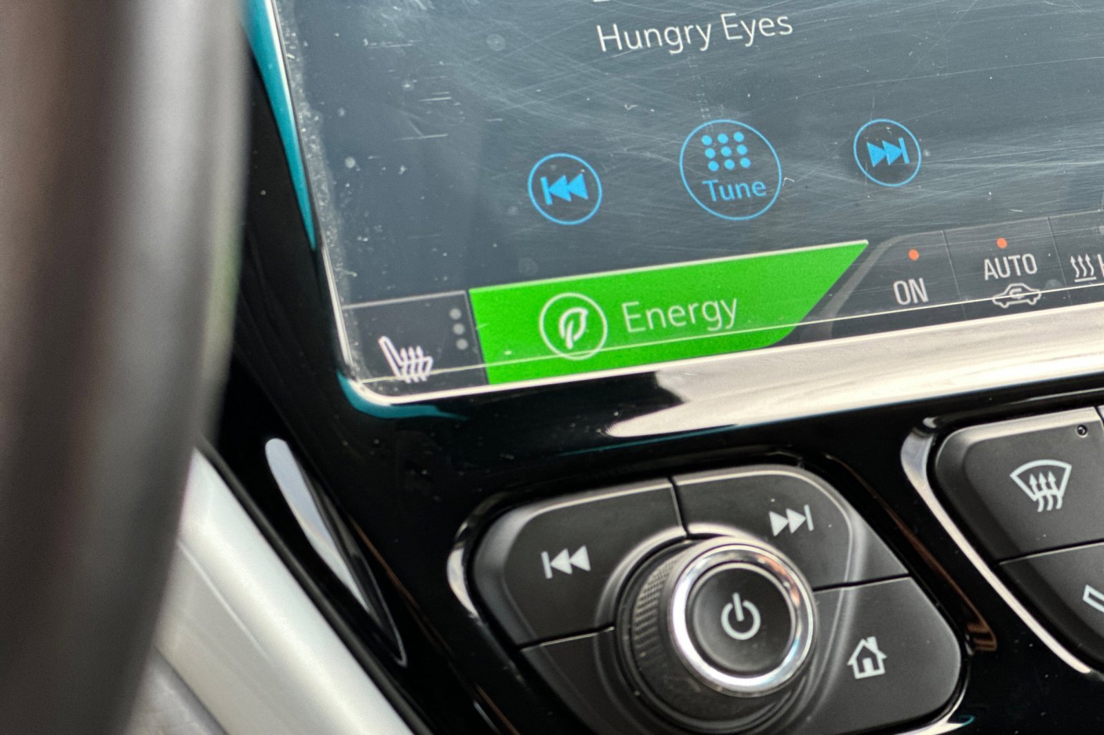 Used 2019 Chevrolet Bolt Premier w/ Infotainment Package image 30