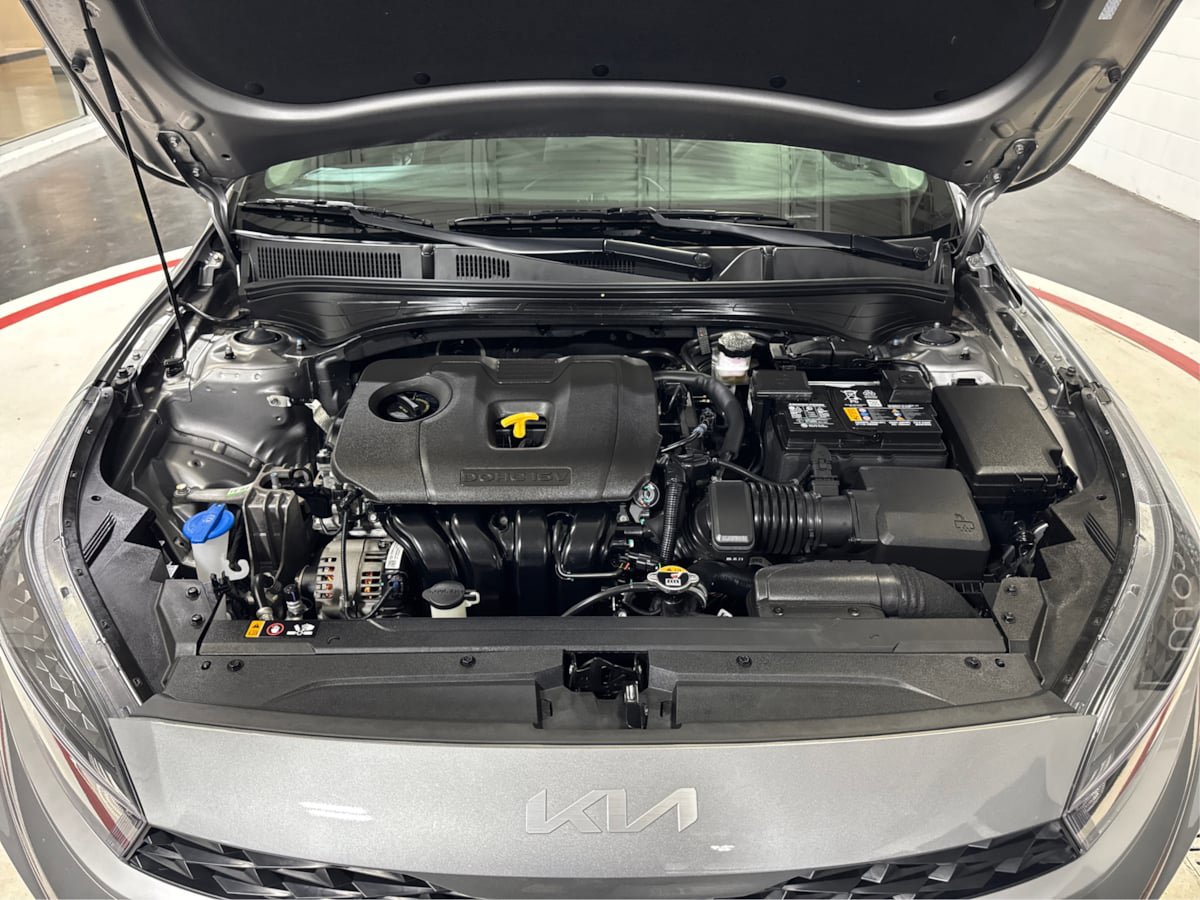 Used 2024 Kia Forte LXS FWD image 11