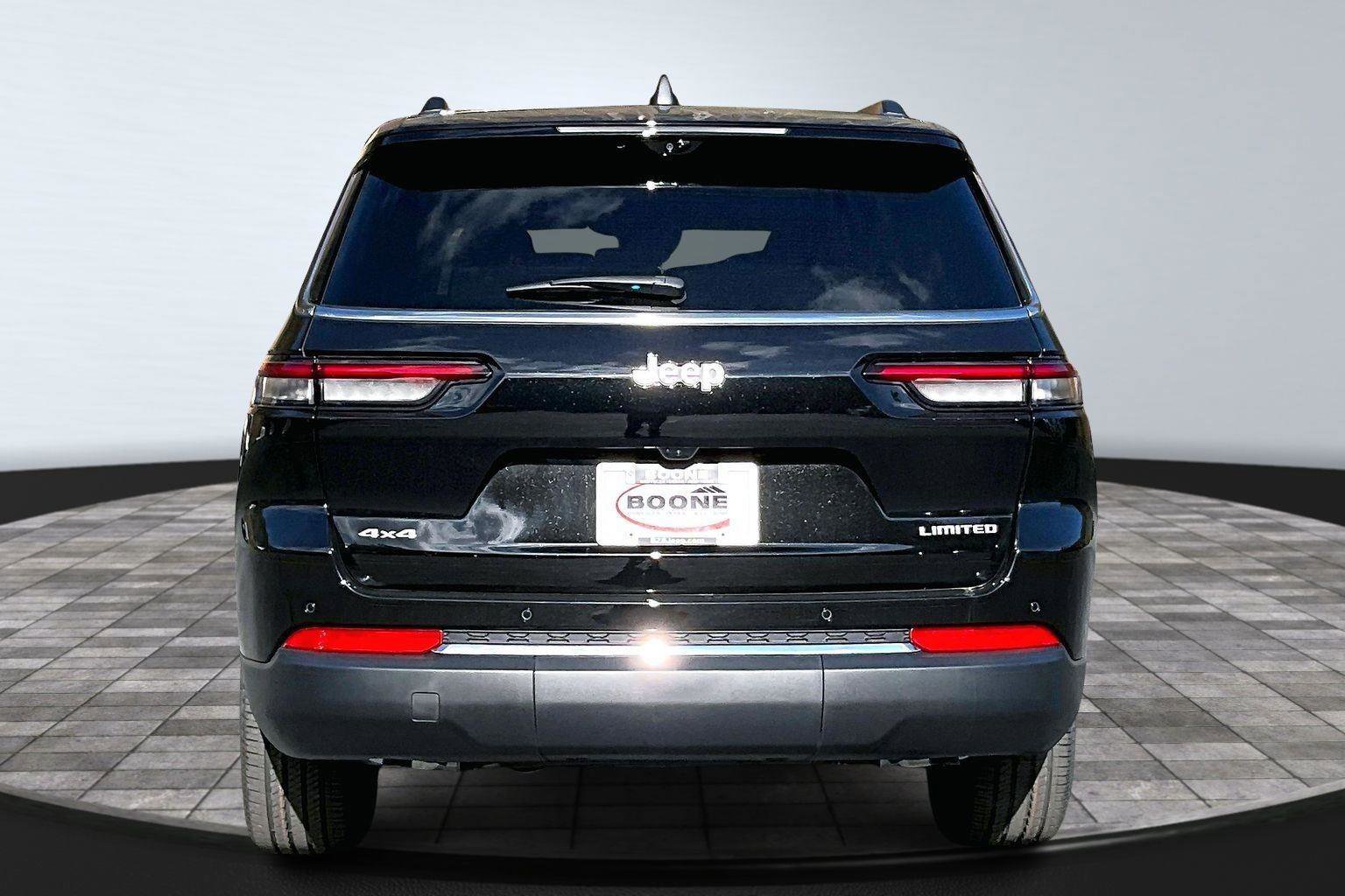 New 2025 Jeep Grand Cherokee L Limited w/ Luxury Tech Group II image 5