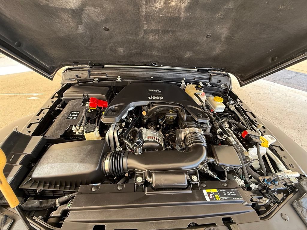 Used 2020 Jeep Wrangler Unlimited Sport AWD/4WD image 46