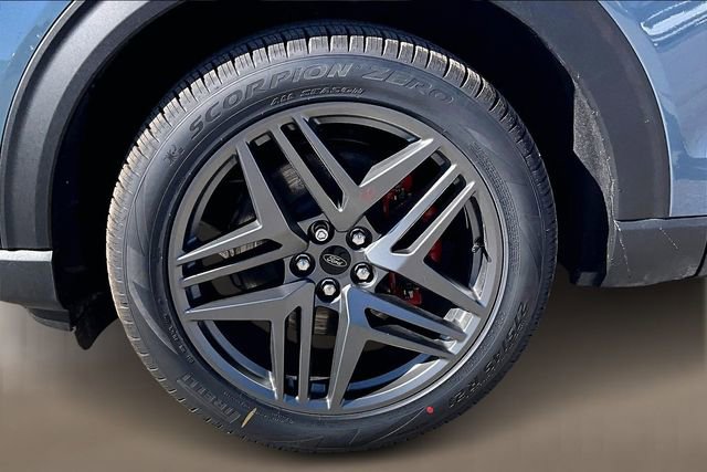 New 2026 Ford Explorer ST-Line w/ ST-Line Street Pack image 11