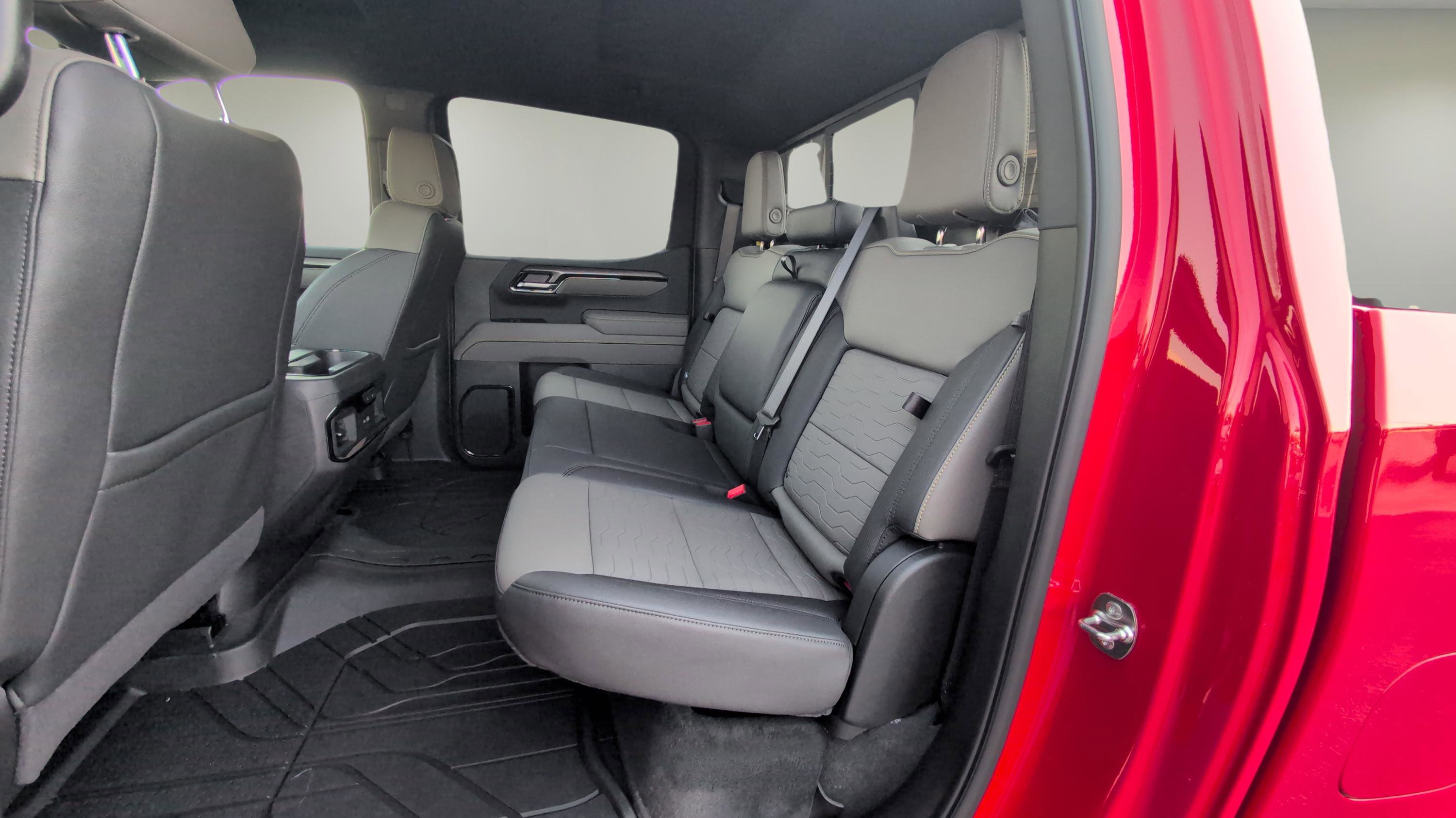 New 2026 Chevrolet Silverado 1500 ZR2 image 16