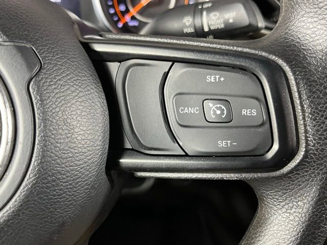 Used 2018 Jeep Wrangler Sport image 15