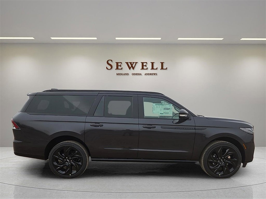 New 2026 Lincoln Navigator L Black Label image 5