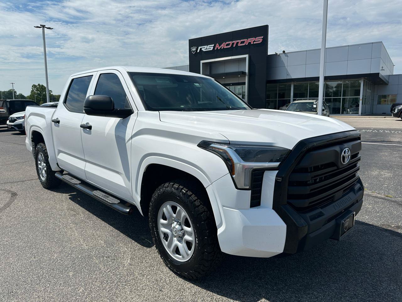 Used 2024 Toyota Tundra SR w/ SR Tow Package