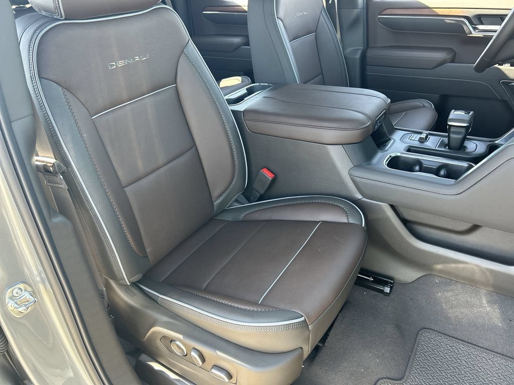 New 2026 GMC Sierra 1500 Denali AWD/4WD image 27